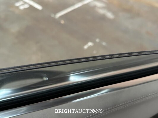 BMW ActiveHybrid7 F04 4.4 V8 465pk 2011