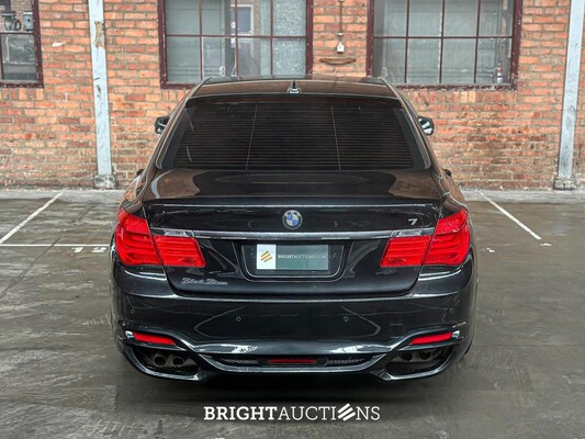 BMW ActiveHybrid7 F04 4.4 V8 465pk 2011