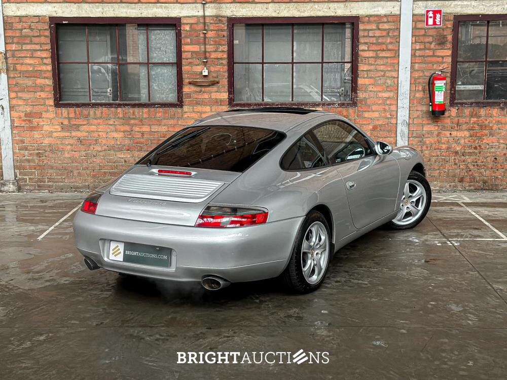 Porsche 911 Carrera 996 3.4 300pk 2000 Youngtimer