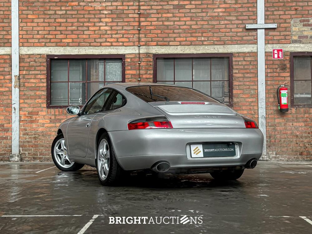 Porsche 911 Carrera 996 3.4 300pk 2000 Youngtimer