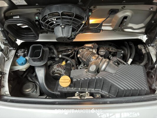 Porsche 911 Carrera 996 3.4 300pk 2000 Youngtimer