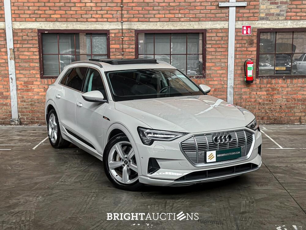 Audi e-tron 55 quattro Business edition Plus 95 kWh 408pk 2020 (Origineel-NL+1e eigenaar), K-706-KJ