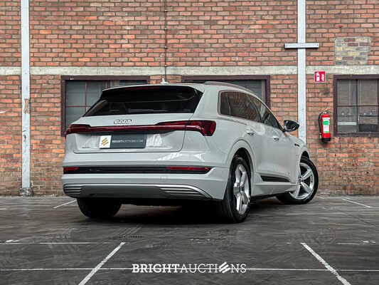 Audi e-tron 55 quattro Business edition Plus 95 kWh 408pk 2020 (Origineel-NL+1e eigenaar), K-706-KJ