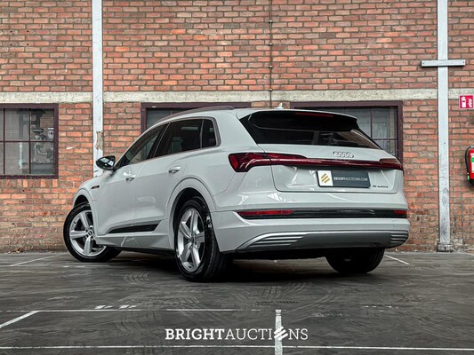 Audi e-tron 55 quattro Business edition Plus 95 kWh 408pk 2020 (Origineel-NL+1e eigenaar), K-706-KJ