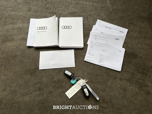 Audi e-tron 55 quattro Business edition Plus 95 kWh 408pk 2020 (Origineel-NL+1e eigenaar), K-706-KJ