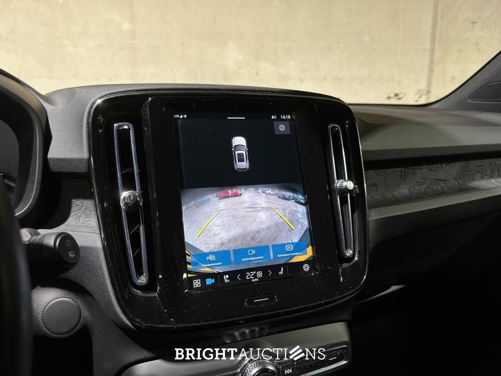 Volvo XC40 Recharge Core 70 kWh 231pk 2022 (Origineel-NL + 1e Eigenaar), R-491-BZ