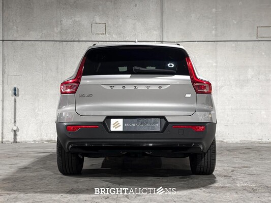 Volvo XC40 Recharge Core 70 kWh 231pk 2022 (Origineel-NL + 1e Eigenaar), R-491-BZ