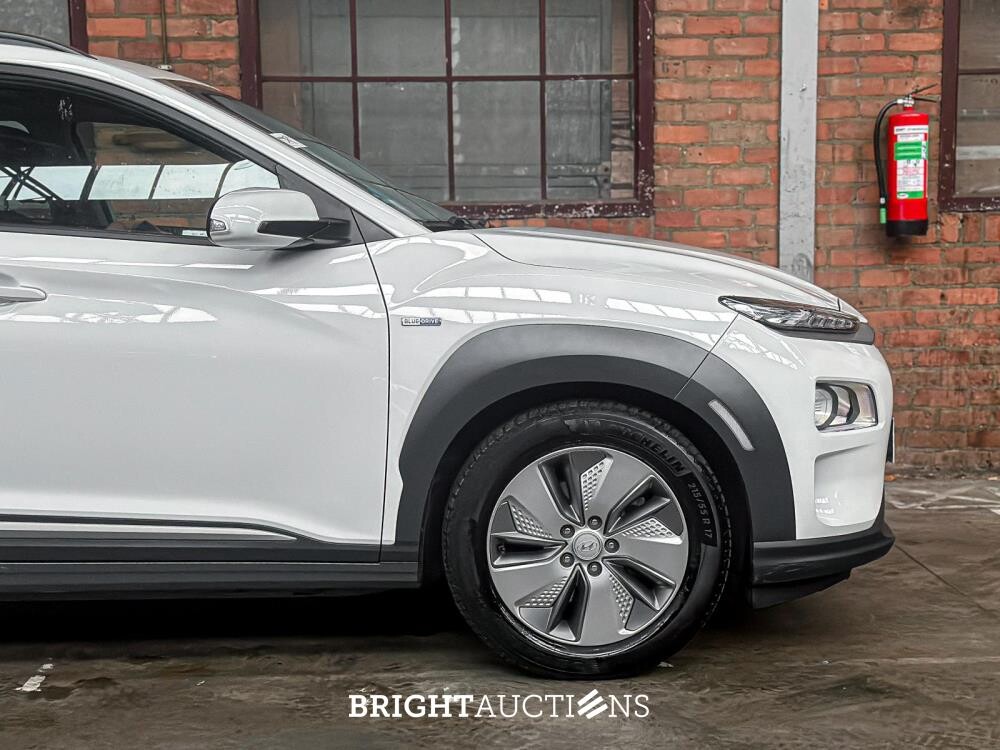 Hyundai Kona EV Comfort 64 kWh 204pk 2020 (Origineel-NL+1e eigenaar), J-474-XX