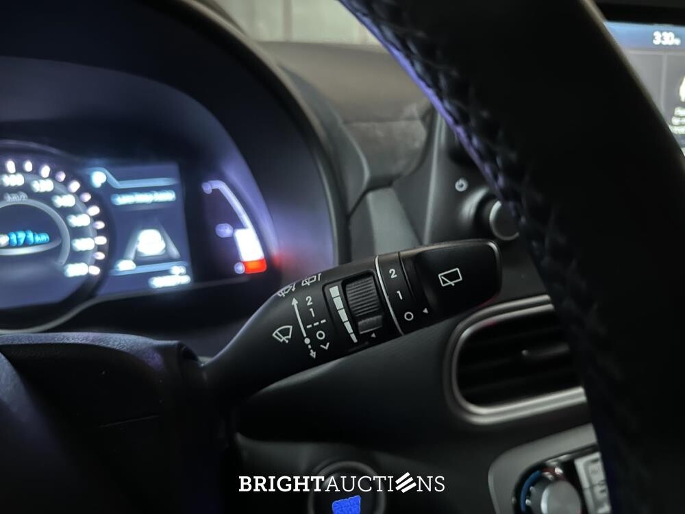 Hyundai Kona EV Comfort 64 kWh 204pk 2020 (Origineel-NL+1e eigenaar), J-474-XX