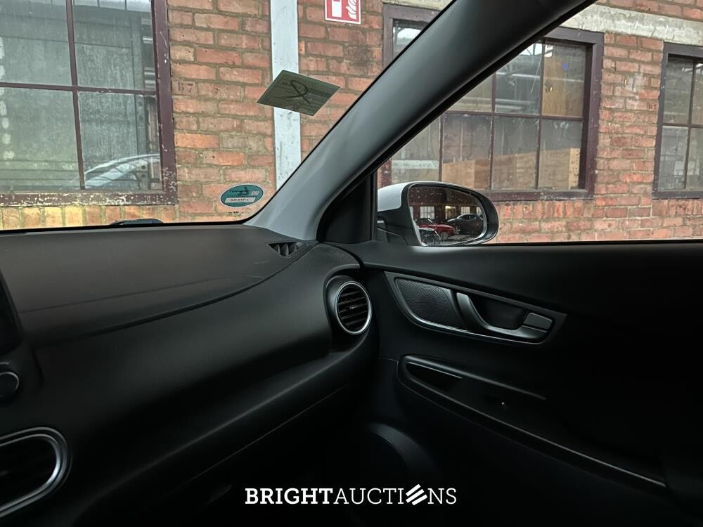 Hyundai Kona EV Comfort 64 kWh 204pk 2020 (Origineel-NL+1e eigenaar), J-474-XX