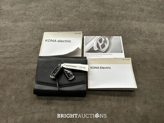 Hyundai Kona EV Comfort 64 kWh 204pk 2020 (Origineel-NL+1e eigenaar), J-474-XX