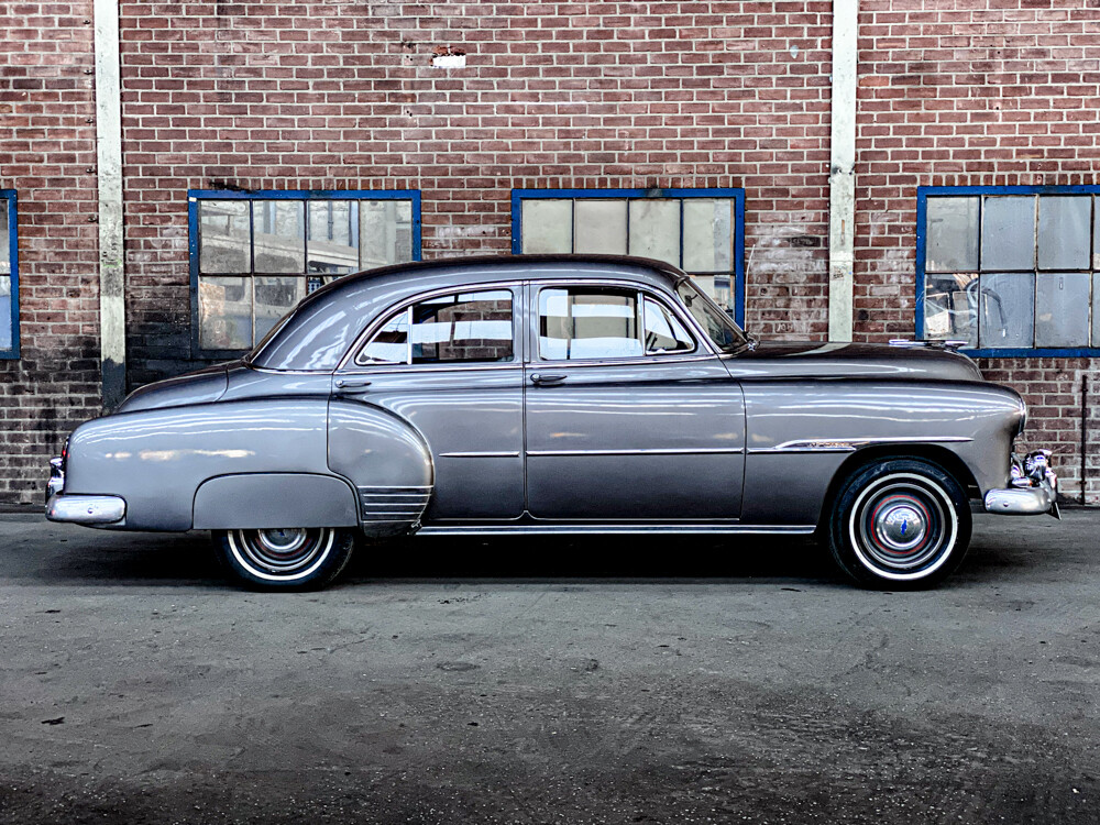 Chevrolet Deluxe Powerglide 1951, 32-XL-66.