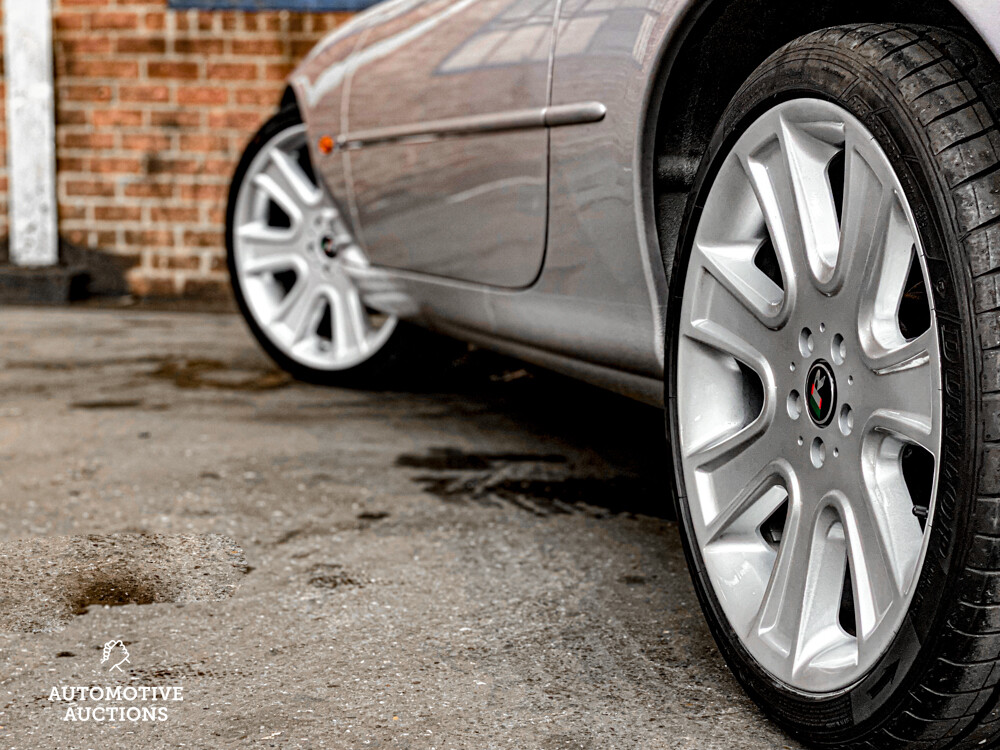 Jaguar XKR 4.0 V8 Cabriolet 294 PS 2000, 41-JXB-2.