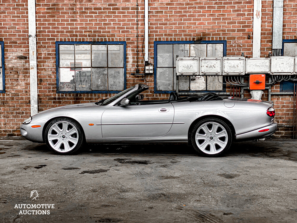 Jaguar XKR 4.0 V8 Cabriolet 294 PS 2000, 41-JXB-2.