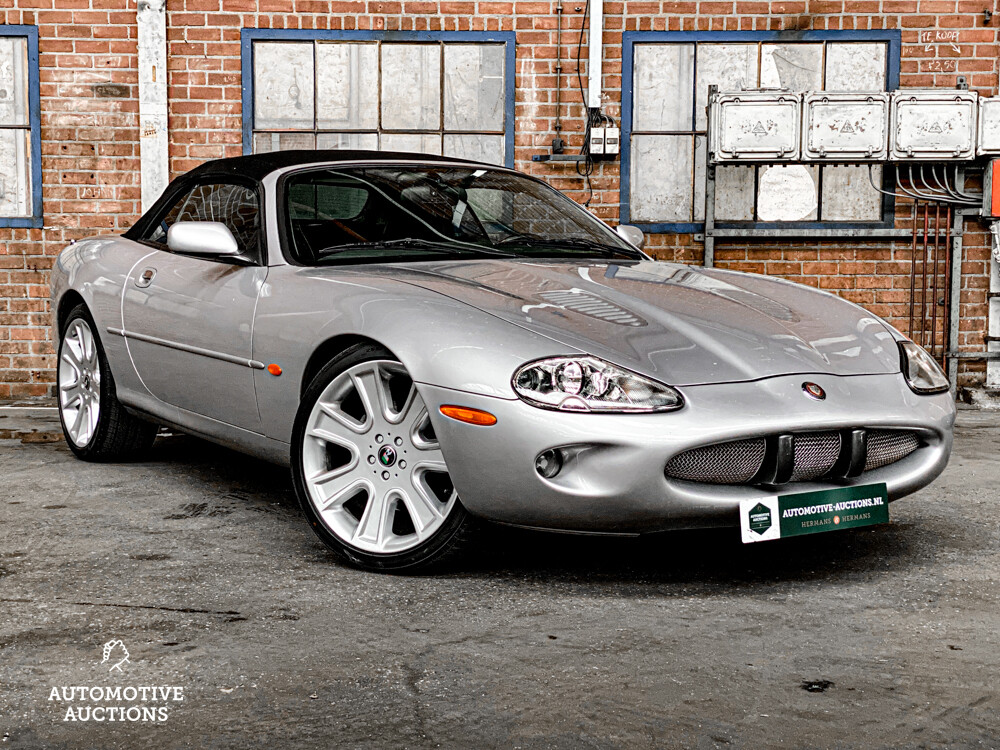 Jaguar XKR 4.0 V8 Cabriolet 294 PS 2000, 41-JXB-2.