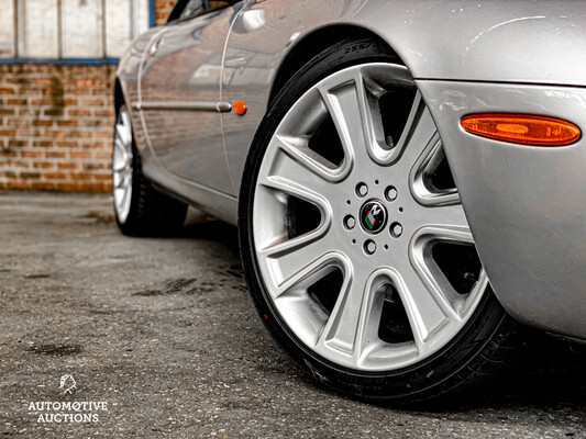 Jaguar XKR 4.0 V8 Convertible 294hp 2000, 41-JXB-2.