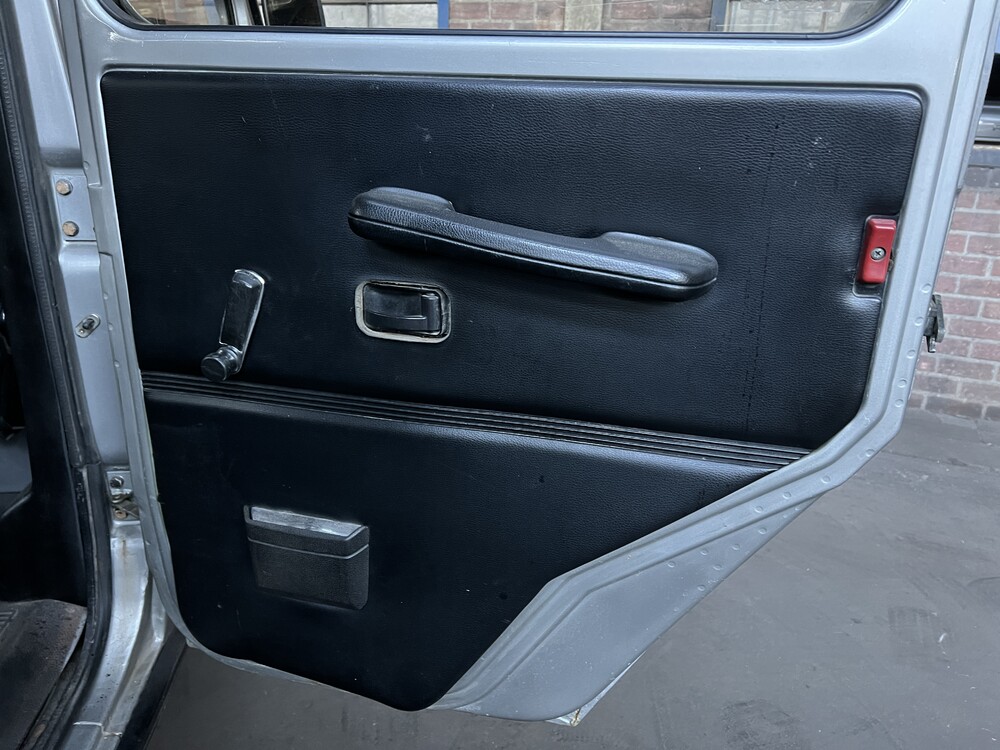 Mercedes-Benz 300GD Turbo Barndoors G-Klasse 125 PS 1980, P-061-DS.