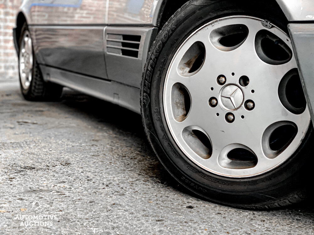 Mercedes-Benz 300SL-24 SL-Klasse 231PS 1993, GF-ST-10.