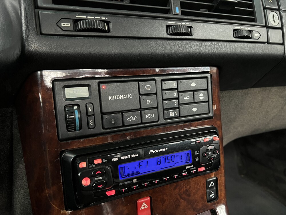 Mercedes-Benz 300SL-24 SL-Klasse 231PS 1993, GF-ST-10.