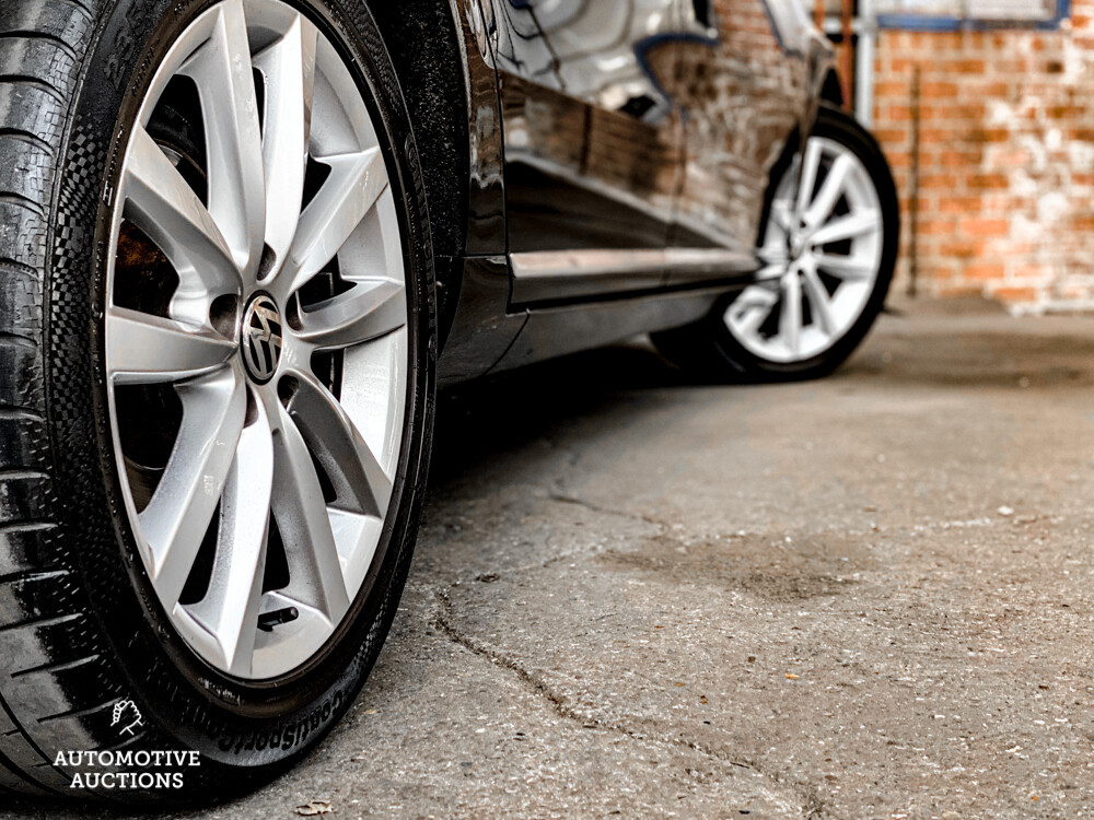 Volkswagen Passat Variante 2.0 TDI DSG6 140 PS Highline, TL-401-H.