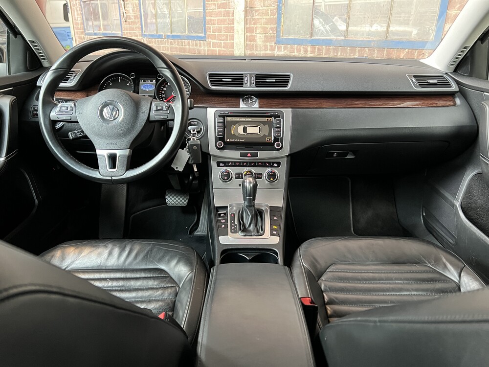 Volkswagen Passat Variante 2.0 TDI DSG6 140 PS Highline, TL-401-H.