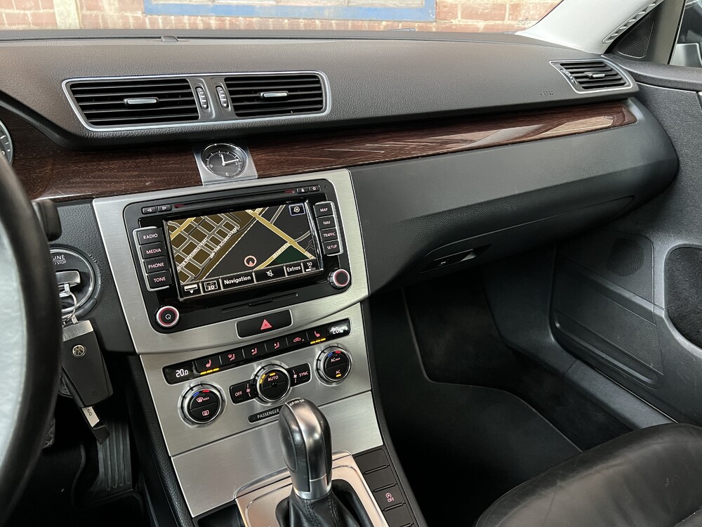 Volkswagen Passat Variante 2.0 TDI DSG6 140 PS Highline, TL-401-H.