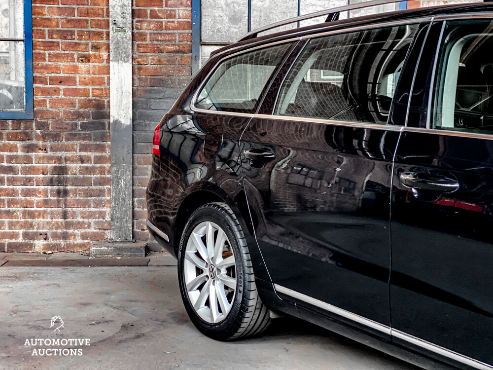Volkswagen Passat Variante 2.0 TDI DSG6 140 PS Highline, TL-401-H.