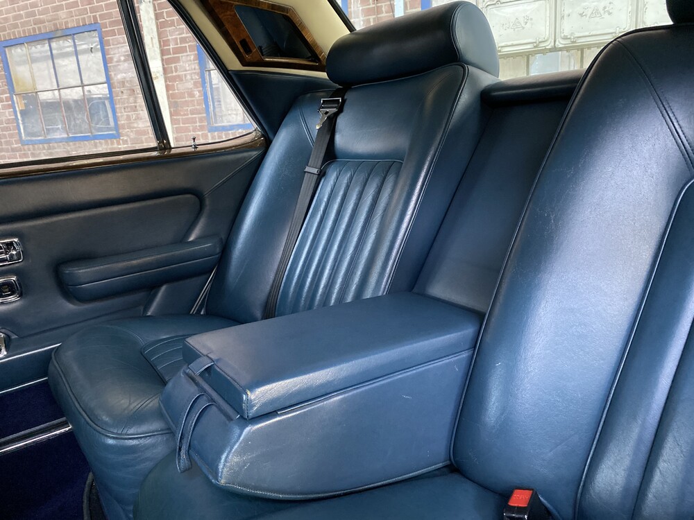 Rolls-Royce Silver Spur 6.8 V8 1984.