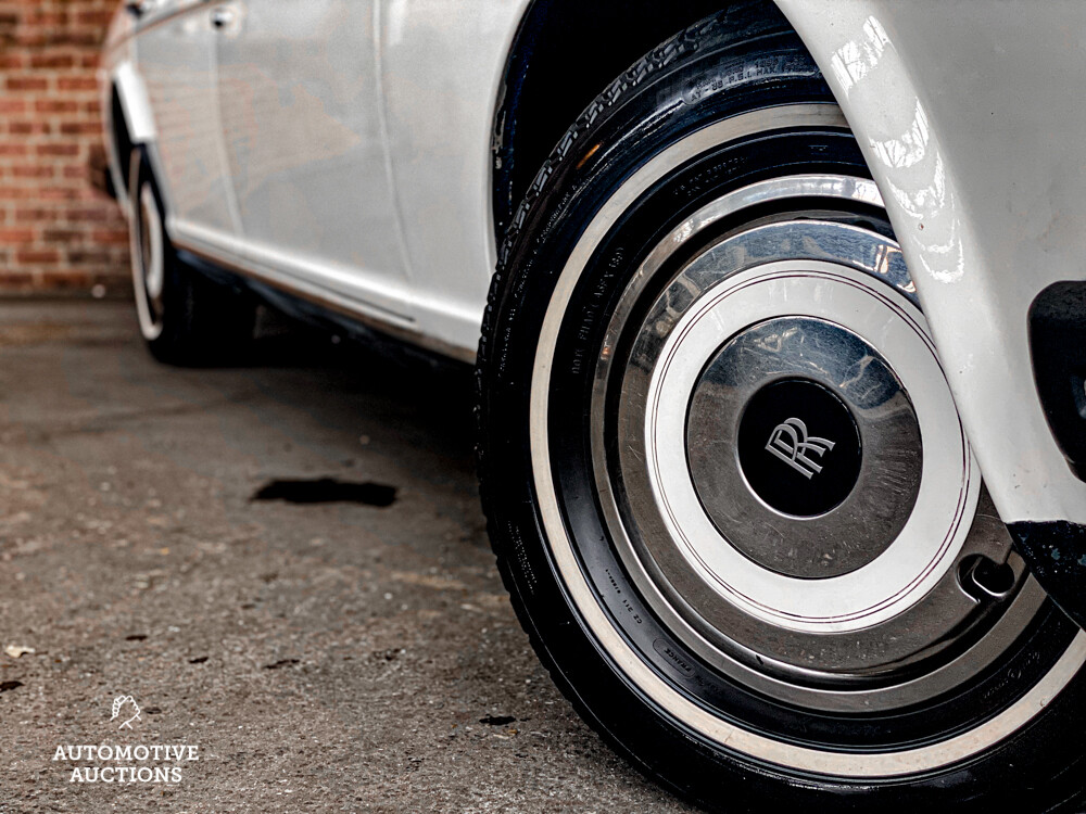 Rolls-Royce Silver Spur 6.8 V8 1984.
