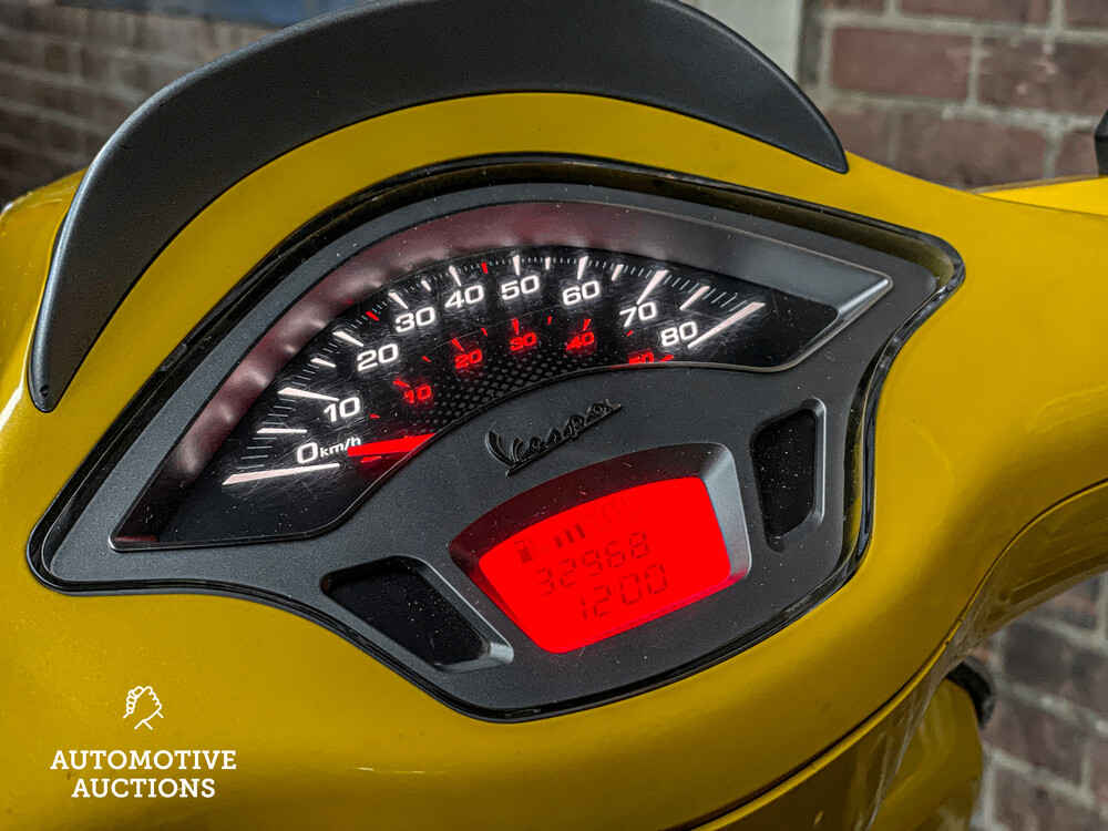 Piaggio Vespa Sprint 25 km 2015, DFB-27-H.