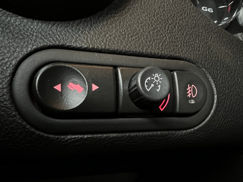 Pontiac G6 203 PS 2006, 51-RNJ-8.