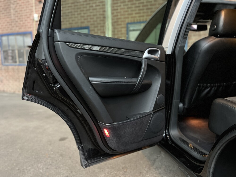 Porsche Cayenne Turbo S4.8 V8 550 PS 2008.