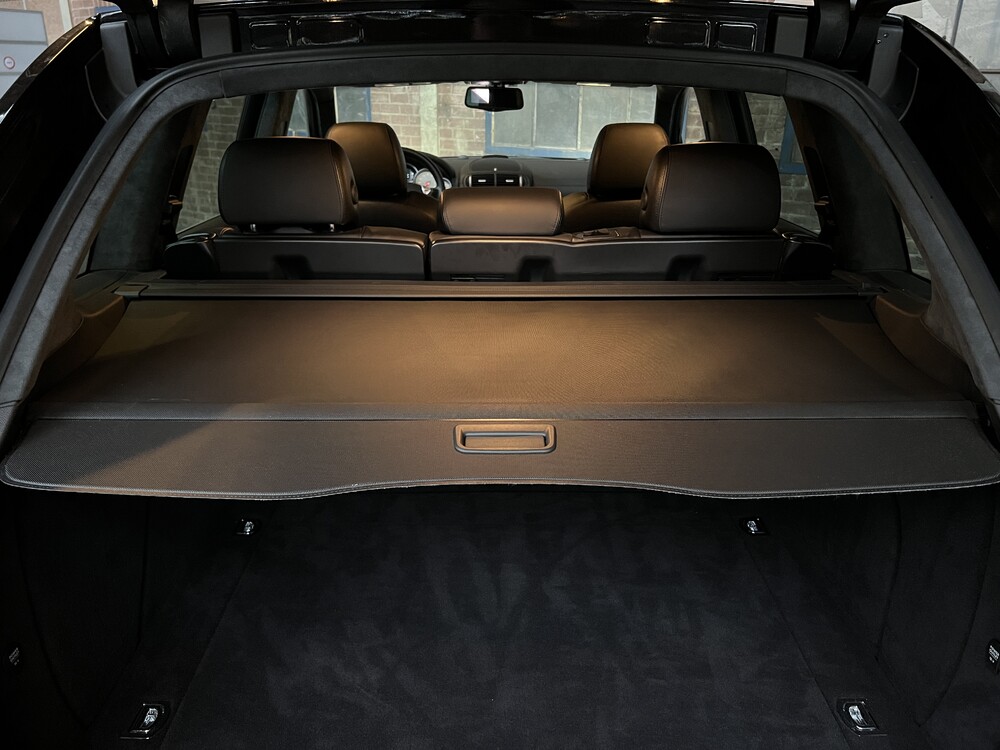 Porsche Cayenne Turbo S4.8 V8 550 PS 2008.