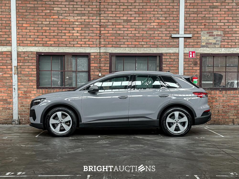 Audi Q4 e-tron 35 Launch edition 55 kWh 170pk 2021 (Origineel-NL+1e eigenaar), N-924-PK