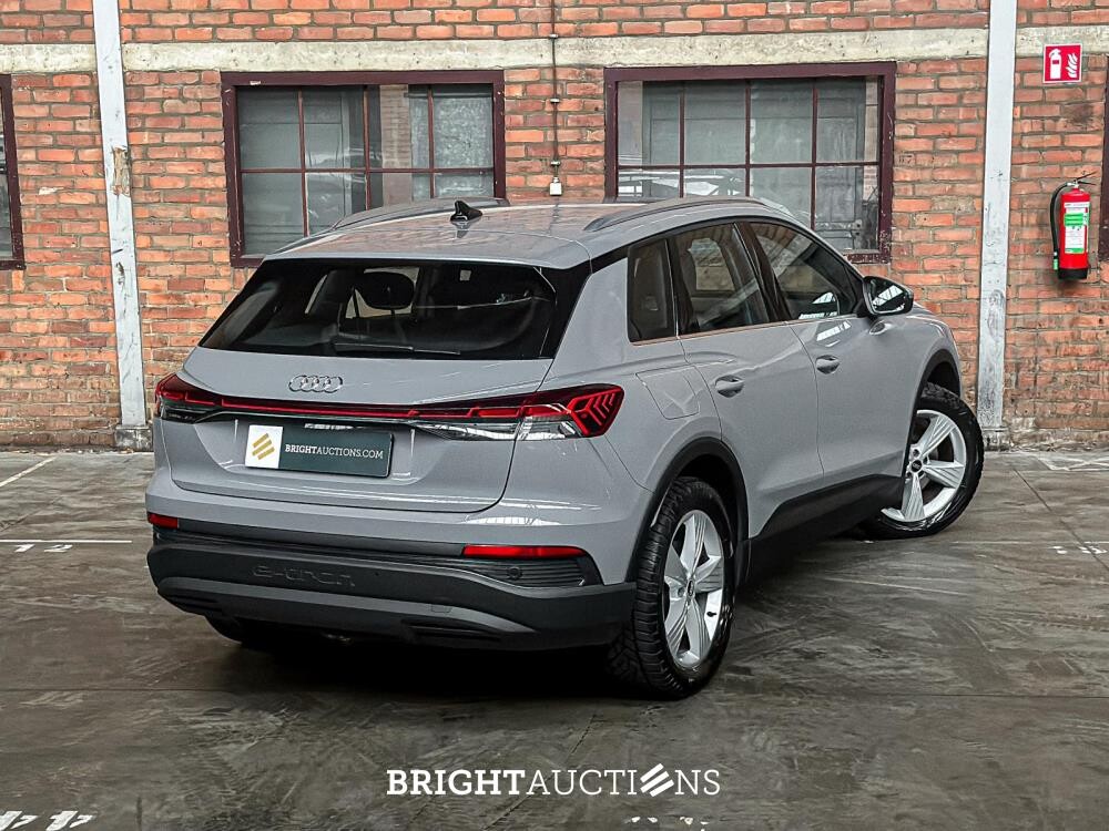 Audi Q4 e-tron 35 Launch edition 55 kWh 170pk 2021 (Origineel-NL+1e eigenaar), N-924-PK