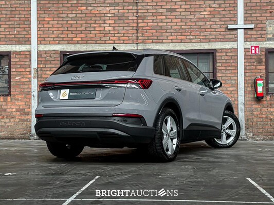 Audi Q4 e-tron 35 Launch edition 55 kWh 170pk 2021 (Origineel-NL+1e eigenaar), N-924-PK