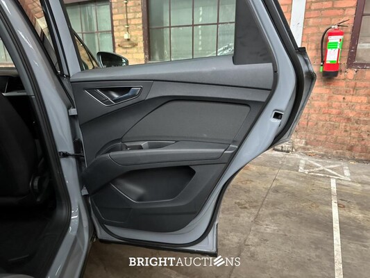 Audi Q4 e-tron 35 Launch edition 55 kWh 170pk 2021 (Origineel-NL+1e eigenaar), N-924-PK