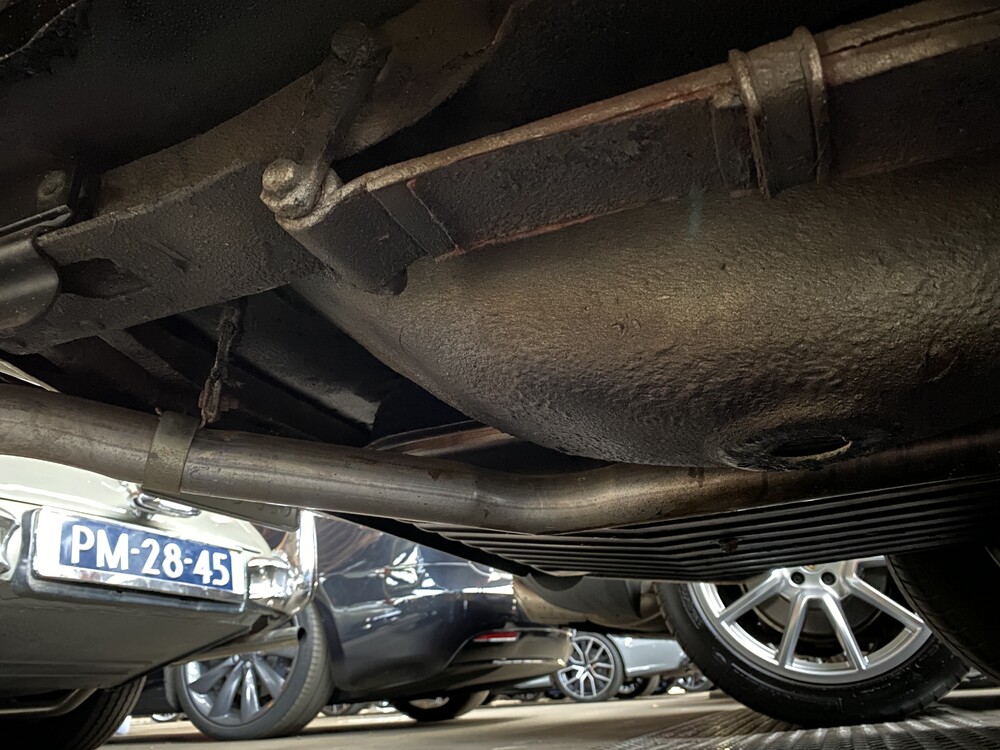 Studebaker Commander 4.2 V8 1955, SX-92-75.