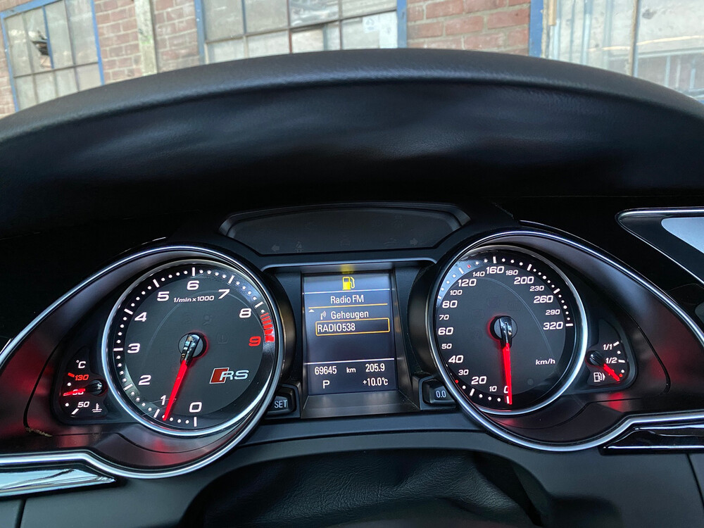 Audi RS5 4.2 V8 FSI Quattro FACELIFT Cabriolet 450pk 2013, 2-TVB-31