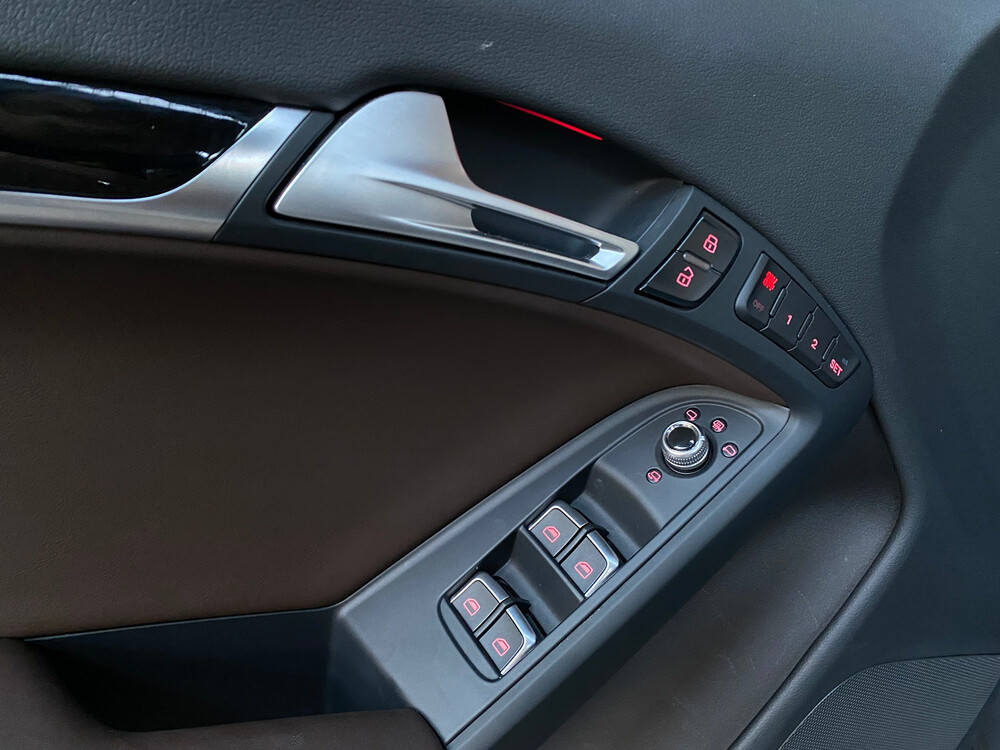 Audi RS5 4.2 V8 FSI Quattro FACELIFT Cabriolet 450pk 2013, 2-TVB-31