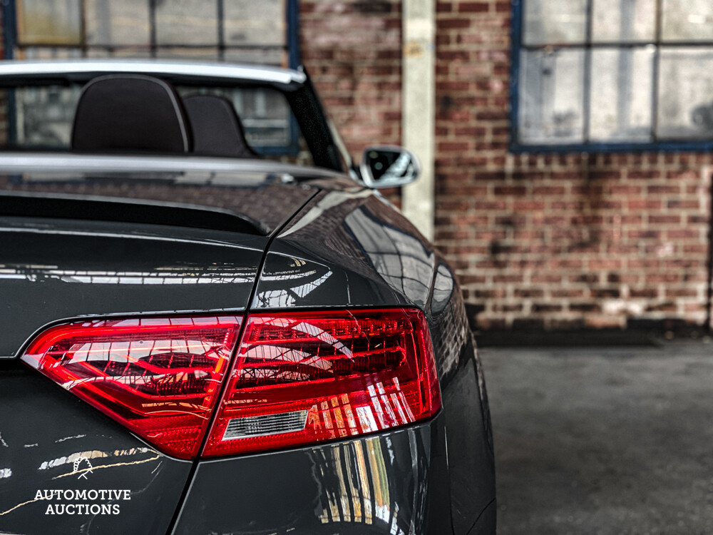 Audi RS5 4.2 V8 FSI Quattro FACELIFT Cabriolet 450pk 2013, 2-TVB-31