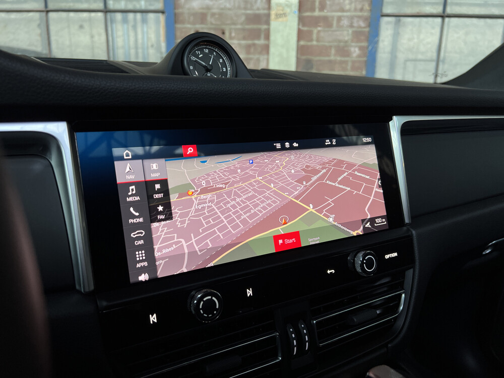 Porsche Macan 2.0 FACELIFT 265pk 2022 -Fabrieksgarantie-