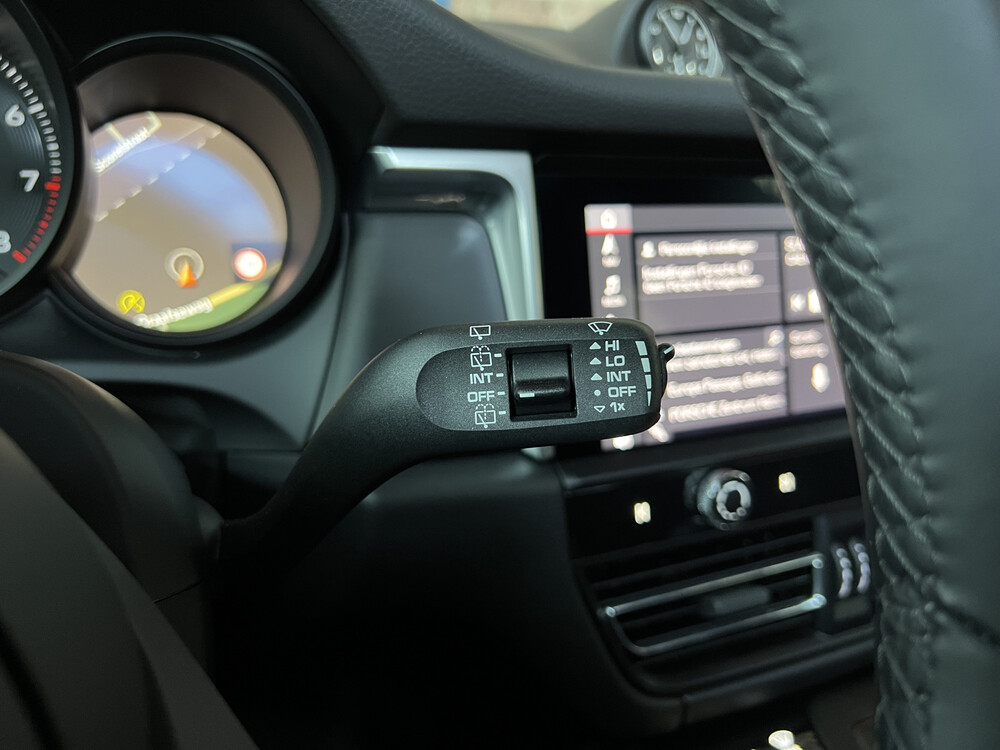 Porsche Macan 2.0 FACELIFT 265pk 2022 -Fabrieksgarantie-