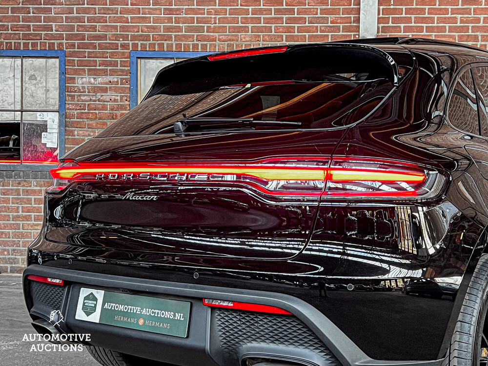 Porsche Macan 2.0 FACELIFT 265pk 2022 -Fabrieksgarantie-