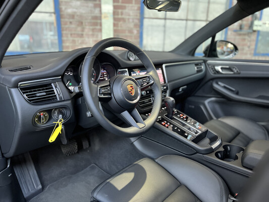 Porsche Macan 2.0 FACELIFT 265pk 2022 -Fabrieksgarantie-