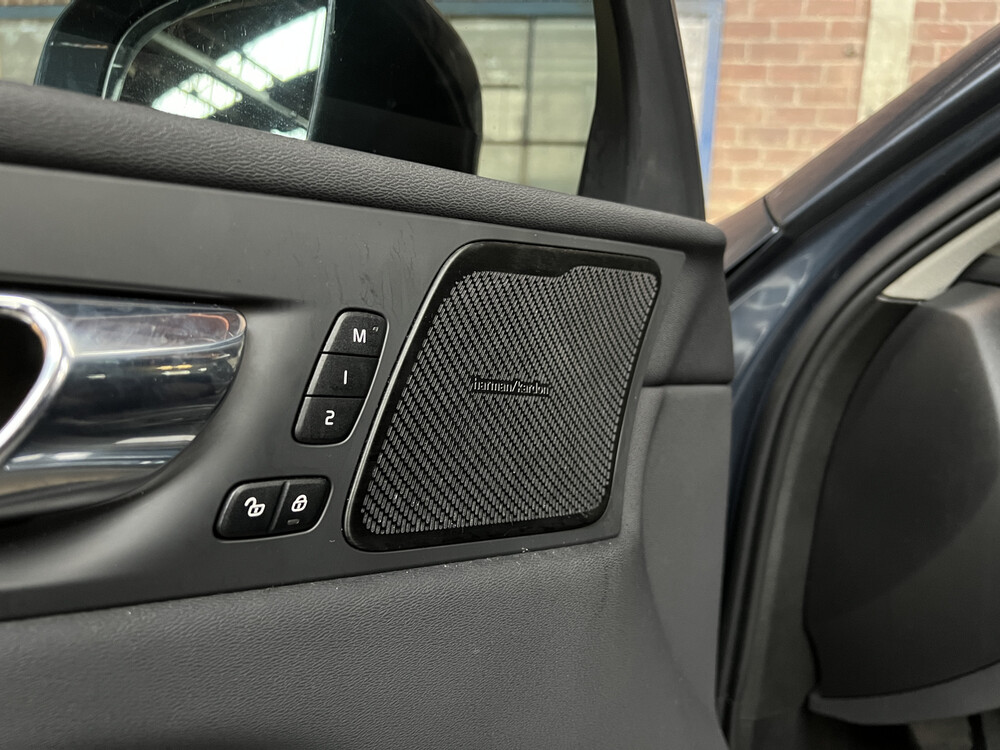 Volvo XC60 RECHARGE 2.0 T8 Twin Engine AWD Inscription 320pk 2020, R-973-BX