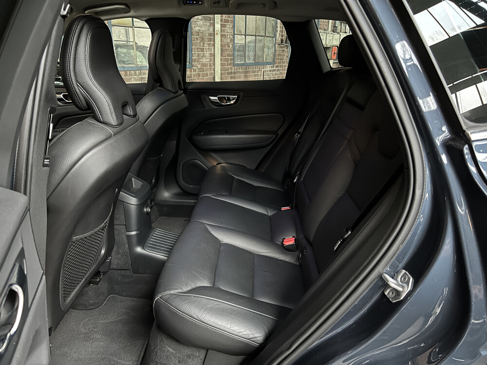 Volvo XC60 RECHARGE 2.0 T8 Twin Engine AWD Inscription 320pk 2020, R-973-BX