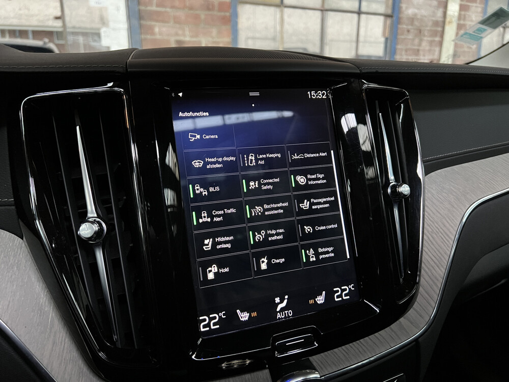 Volvo XC60 RECHARGE 2.0 T8 Twin Engine AWD Inscription 320pk 2020, R-973-BX