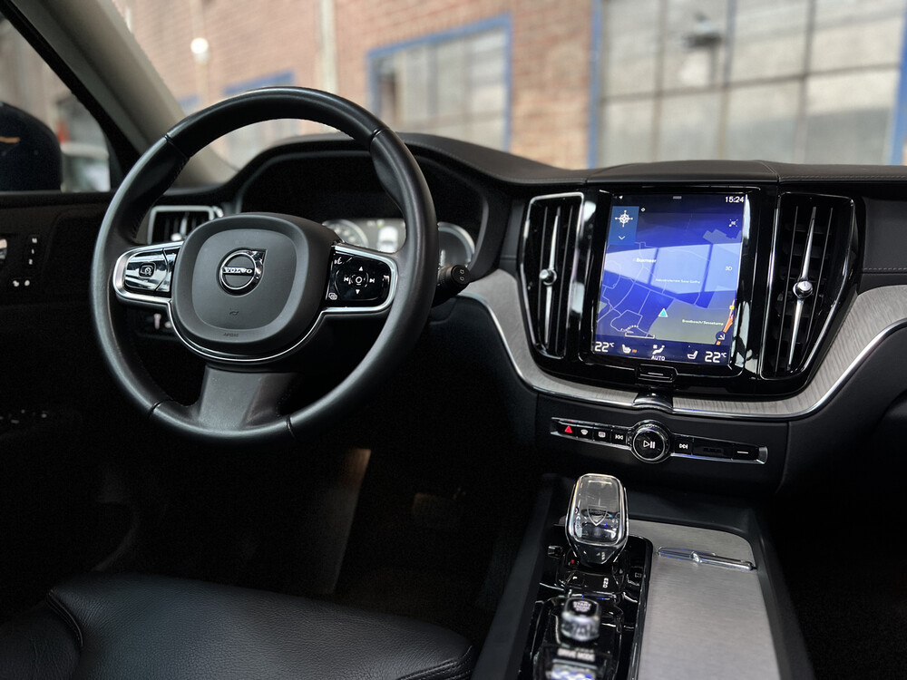 Volvo XC60 RECHARGE 2.0 T8 Twin Engine AWD Inscription 320pk 2020, R-973-BX