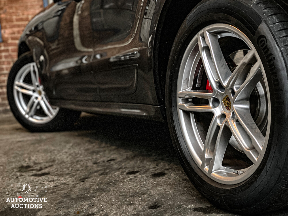 Porsche Macan Turbo 3.6 V6 400pk 2014 Sport-Chrono -Orig. NL-, 1-TTX-59